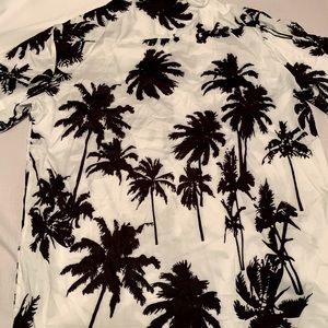 Men’s Hawaiian shirt